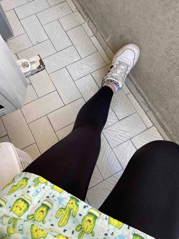 Korse Tayt - Kaydırmaz Silikon Bantlı Sıkılaştırıcı ve Toparlayıcı Yüksek Bel